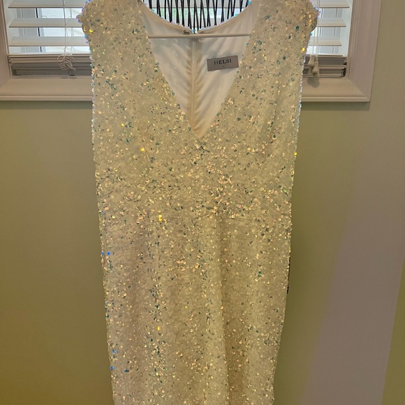 Helsi Jodi Dress in white sequins - Picture 2 of 8